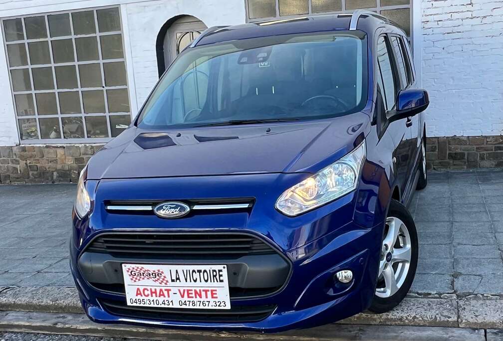 Ford 1.5 TDCi Titanium Long Chassis Full Option 5 PLACES