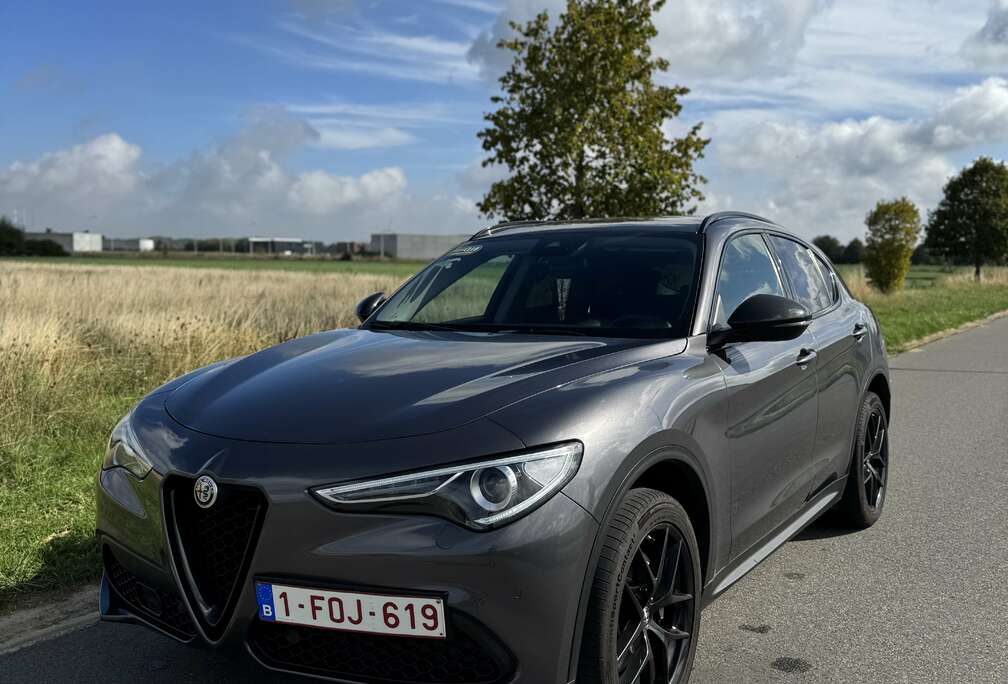 Alfa Romeo 2.0 T AWD Super (EU6d-TEMP)