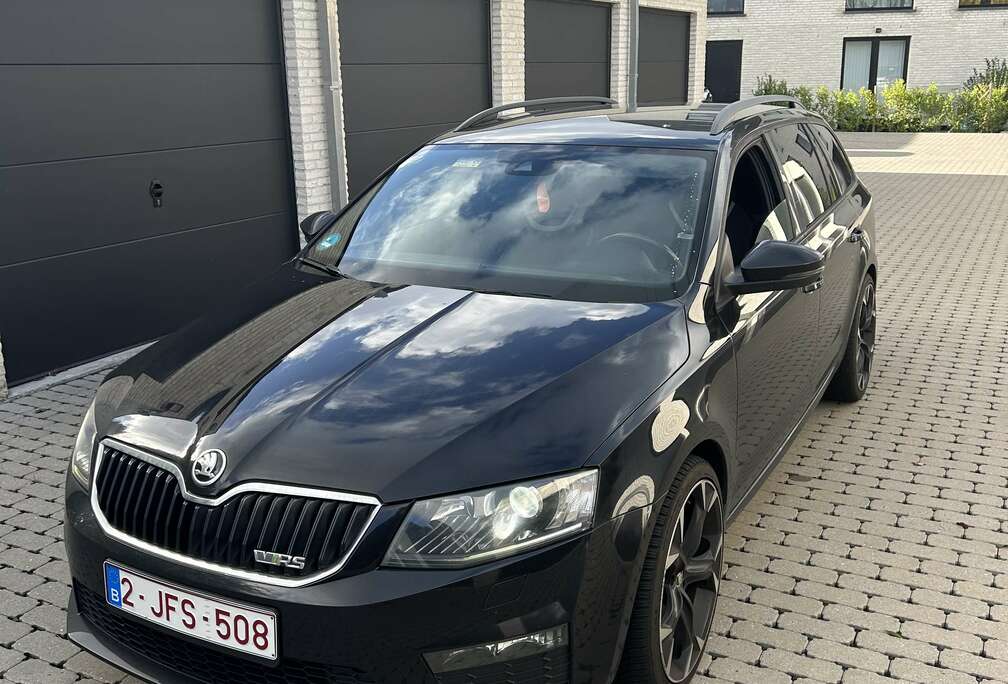 Skoda Combi 2.0 TSI (Green tec) RS
