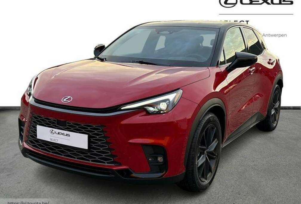 Lexus Vibrant Edition + Luxury Pack