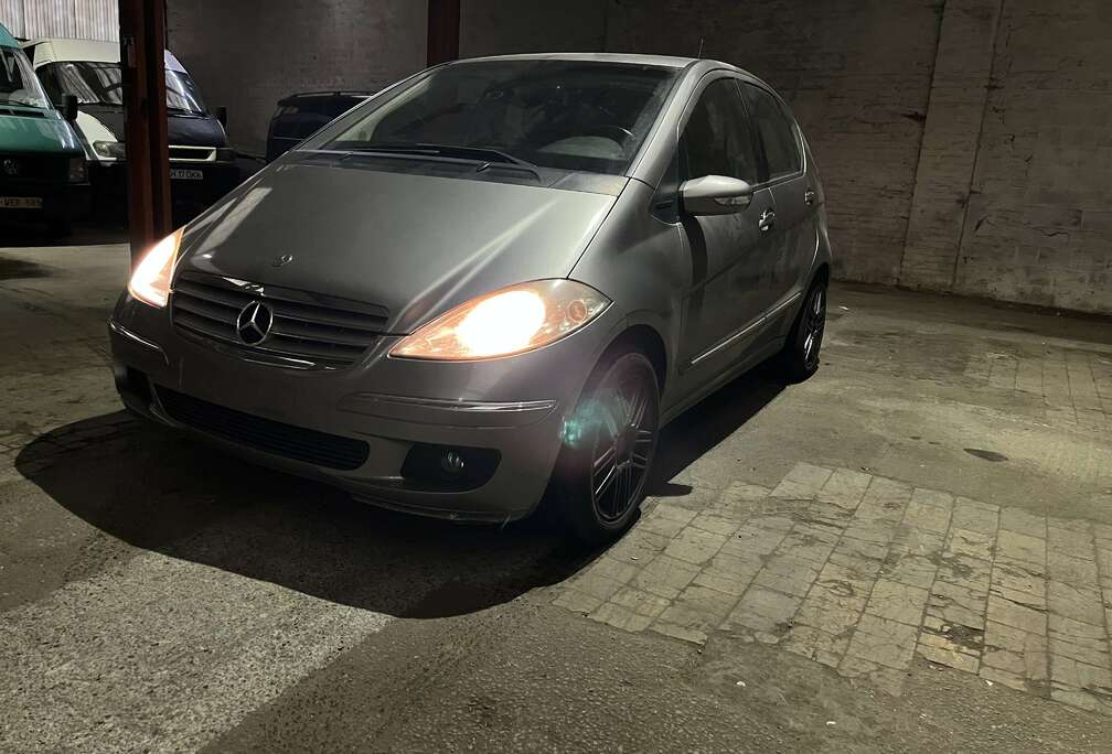 Mercedes-Benz Mercedes A200 diesel automatique