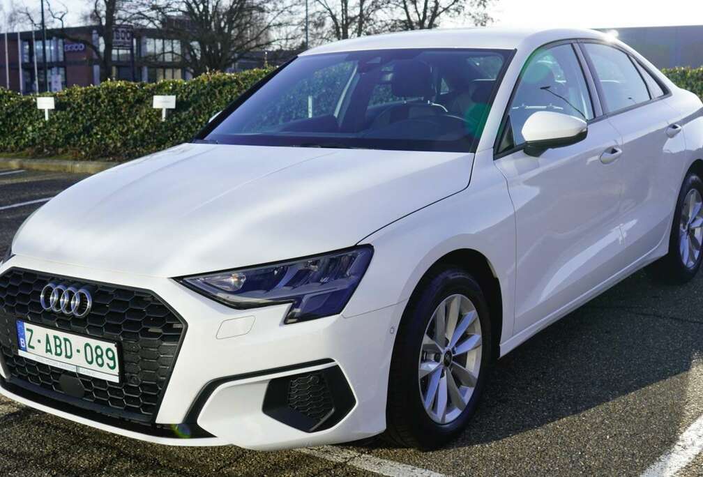 Audi 30 TFSI LIMOUSINECAMERANIEUWE STAATGARANTI