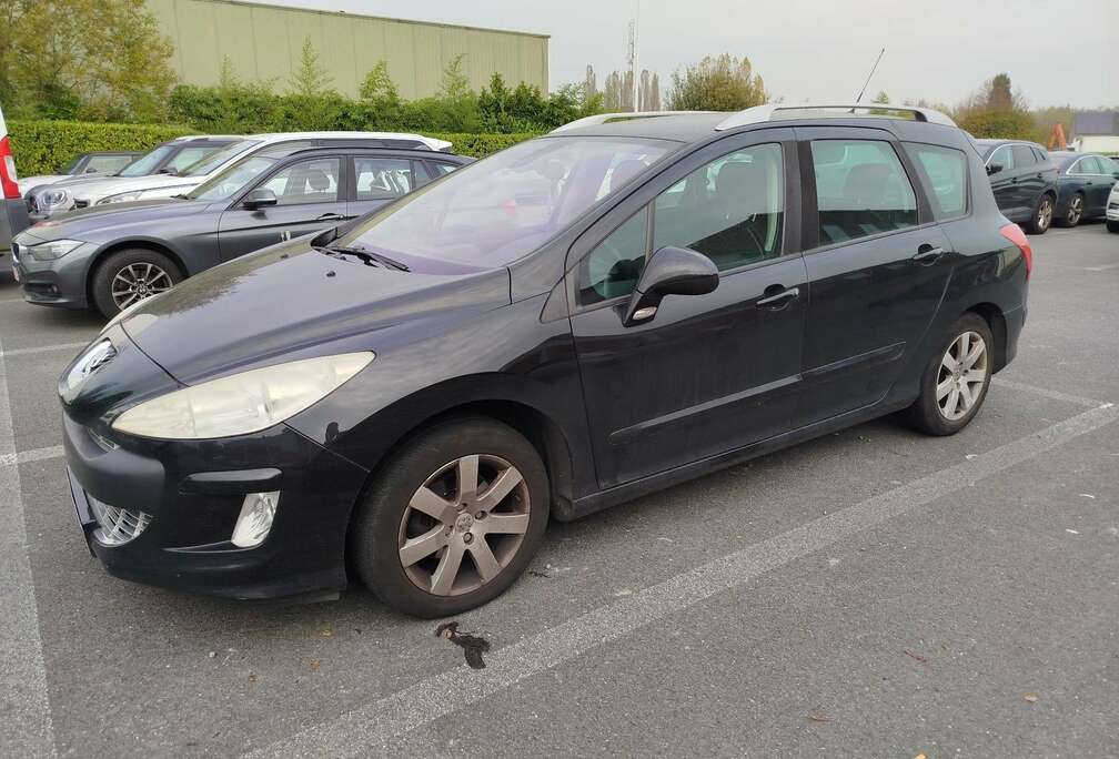 Peugeot SW 1,6 essence