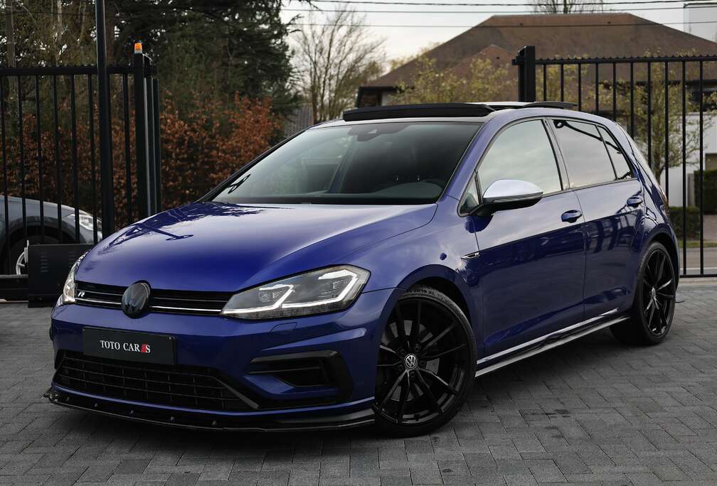 Volkswagen 2.0 TSI 4-Motion  Automaat  Pano-Dak  Cockpit  Key-Less  Led-Light  Leder  Stoel-Verwarming  Camera