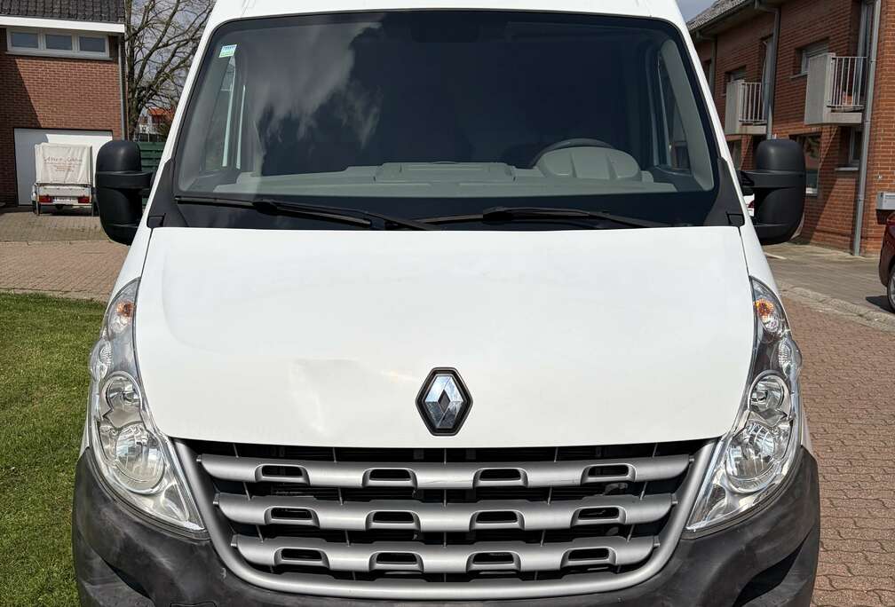 Renault 2.3 dCi 35 L3H2 Confort (E5)