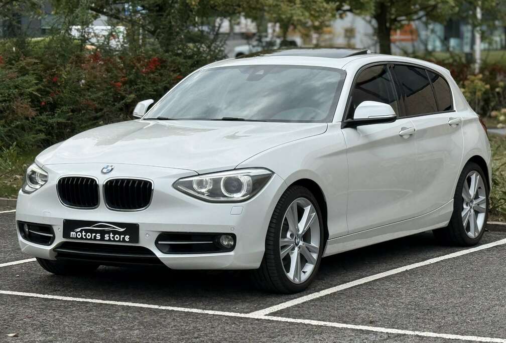 BMW 120D/ Xdrive  //FULL OPTION