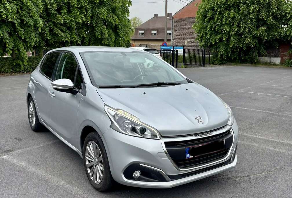 Peugeot 1.2i PureTech Style