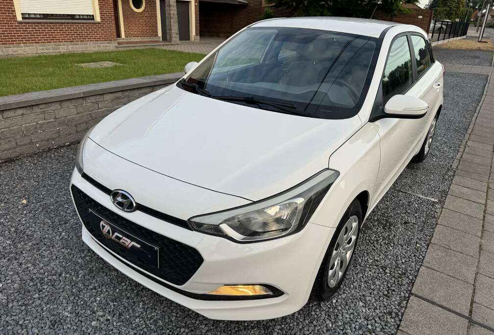 Hyundai i20 1.1 CRDi BlueDrive. CLIM/USB/GARANTIE 12 MOIS