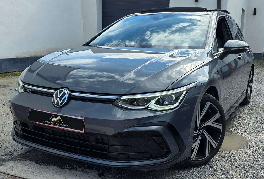 Volkswagen Golf 1.5 eTSI R-Line /  TOIT OUVRANT / 27.000KM