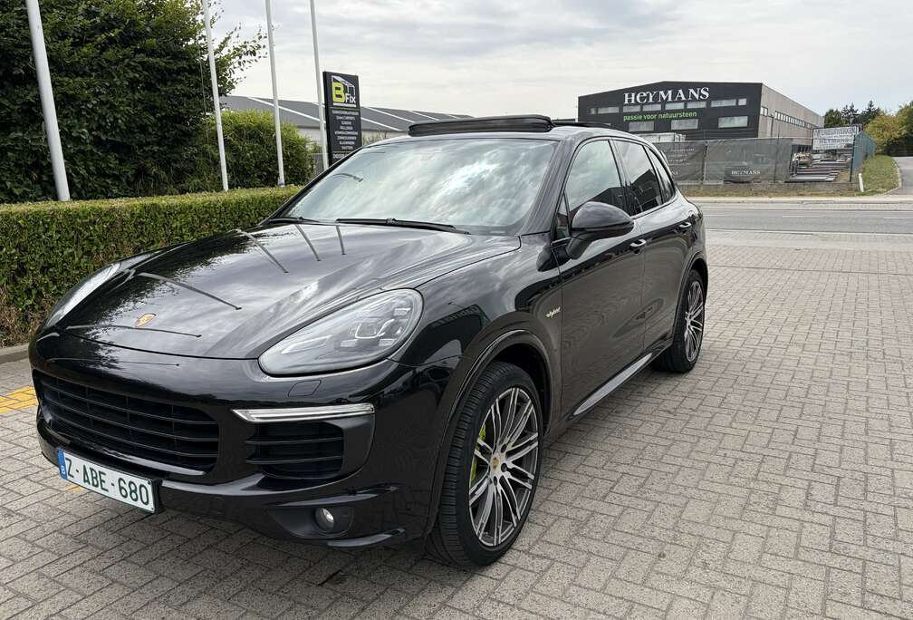 Porsche 3.0 V6 S HYBRID TIPTRONIC A