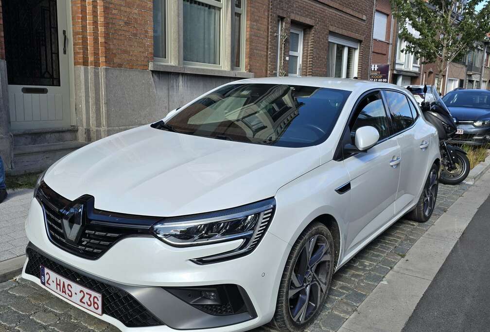 Renault 1.5 Blue dCi R.S. Line EDC (EU6D)