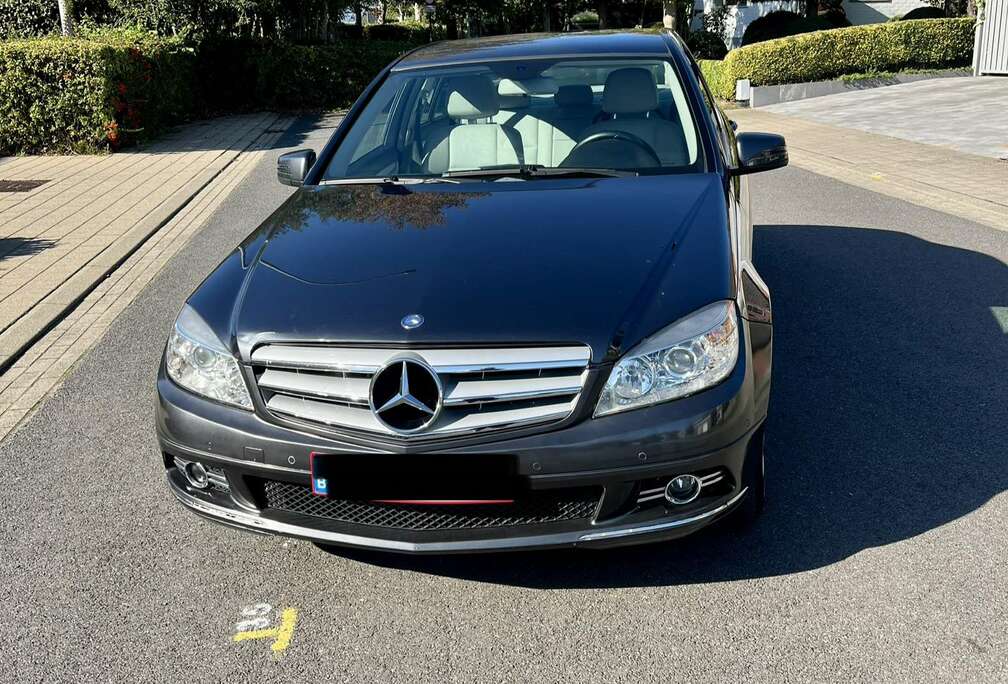 Mercedes-Benz CDI BlueEFFICIENCY Elegance