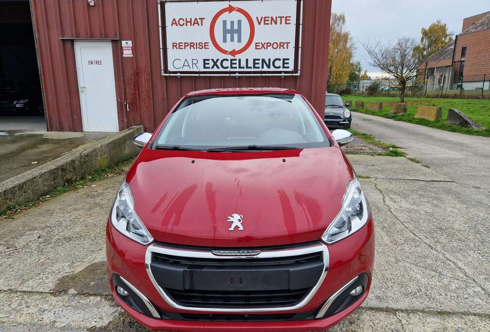 Peugeot 208 1.2i PureTech Allure