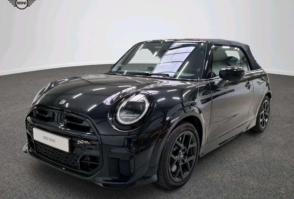 MINI John Cooper Works Trim