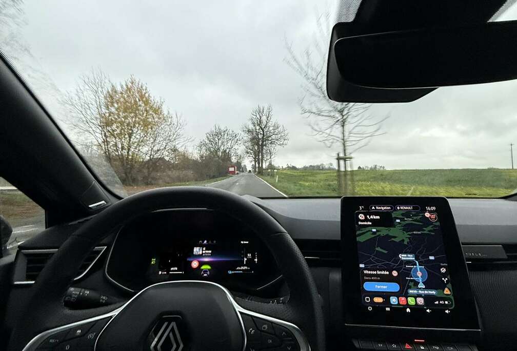 Renault Hybrid 1.6i E-TECH Techno  107KW ( 145CH)