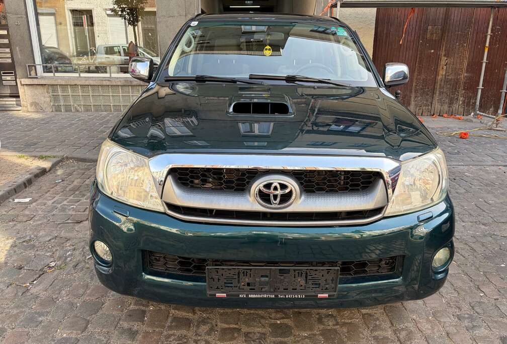 Toyota 2.5 D-4D 4WD SRX