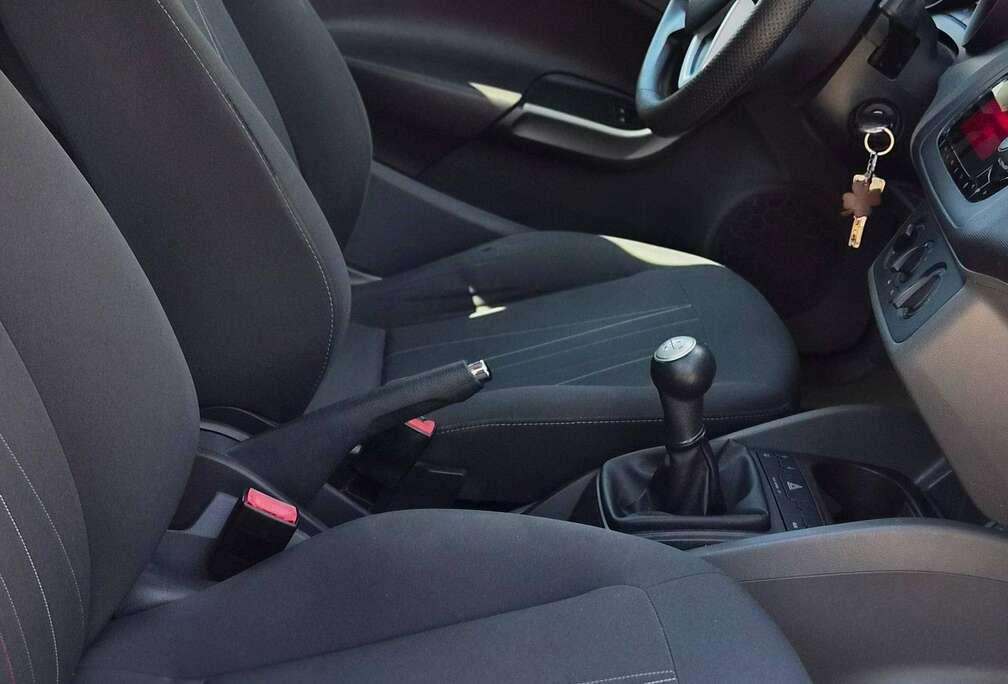SEAT Ibiza 1.2 CR TDi Reference Copa DPF
