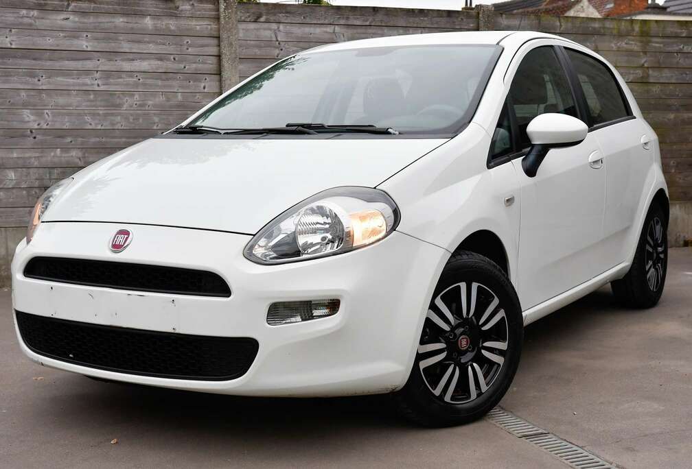 Fiat Punto 1.2i Youngc* AC*Propre*
