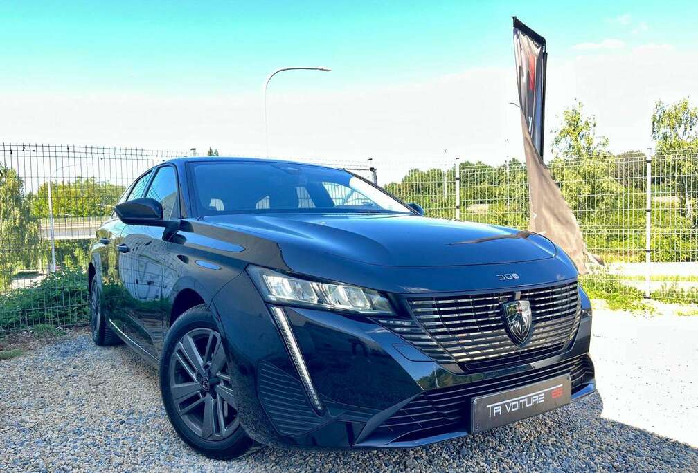 Peugeot 1.2 PureTech Allure LED/NAV/CARPLAY/CAMERA/ACC