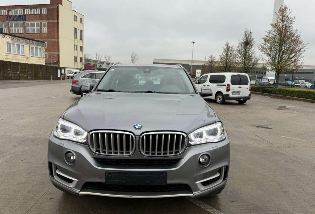 BMW 2.0 dAS sDrive25 7 PLACES