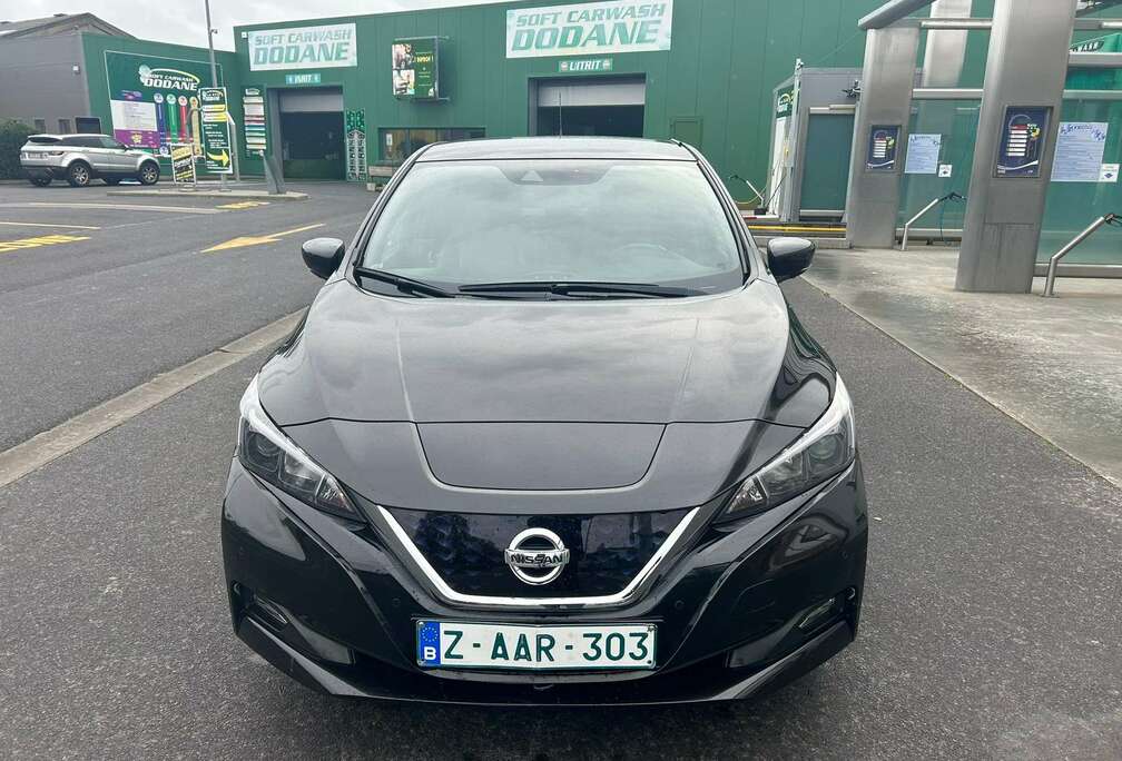 Nissan 40 kWh 2 Zero Emission. 2018. 244000 km. 6800 euro