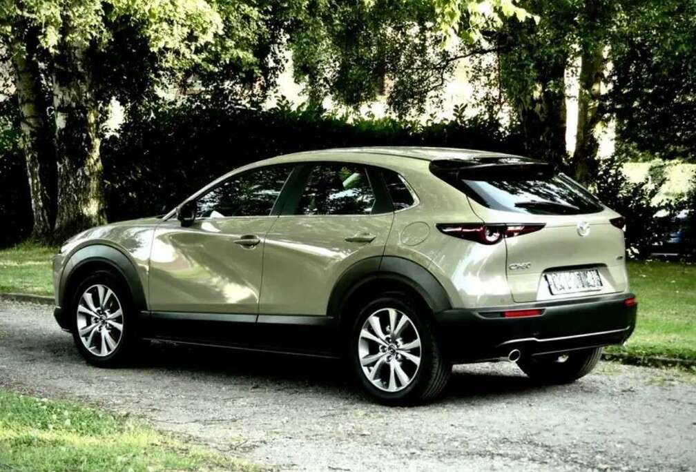 Mazda e-SKYACTIV-X 2.0 M HYBRID SELECTION