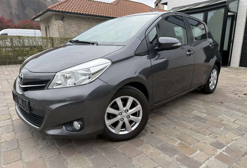 Toyota 1.3i VVT-i Dynamic