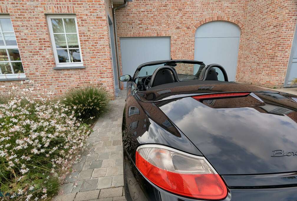 Porsche 2.5i Tiptronic S