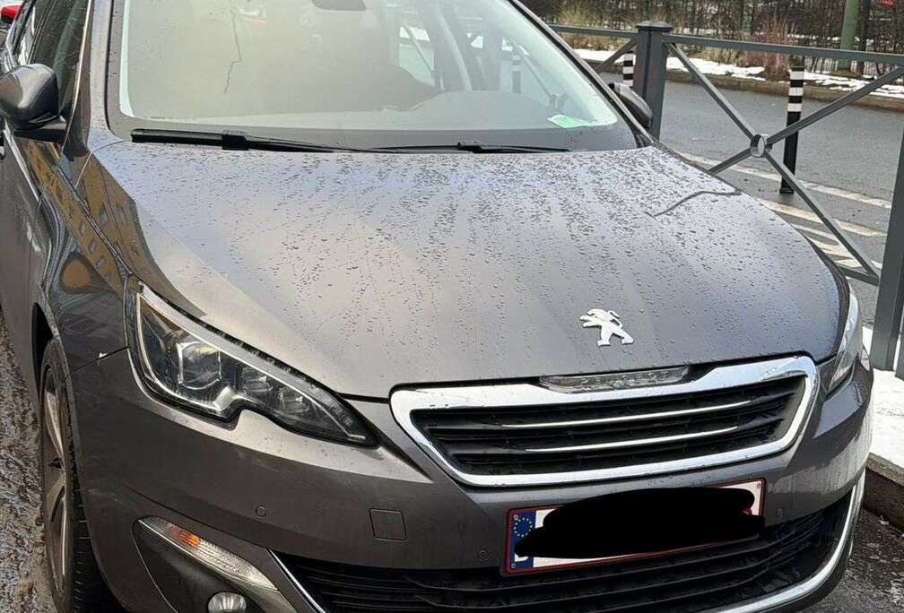 Peugeot 308 SW 1.2 PureTech Allure STT