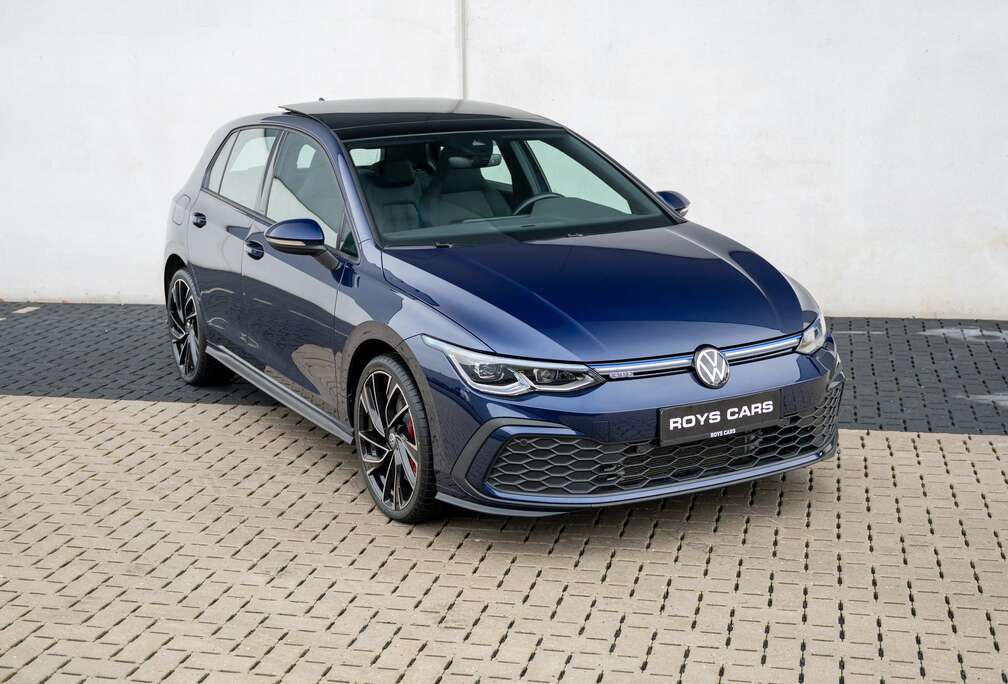 Volkswagen Golf 8 GTE -PANO/CAMERA/TREKHAAK/KEYLESS/IQ LIGHT