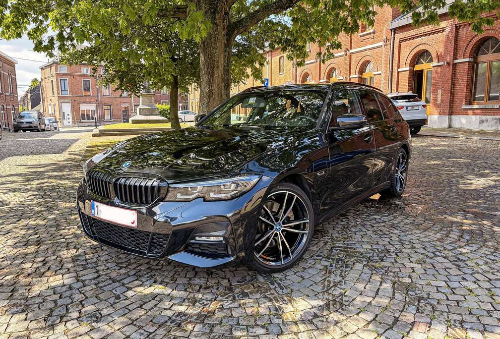 BMW Touring 320eAS Pack M / Garantie BMW 10/2028 / Camera / Apple Car