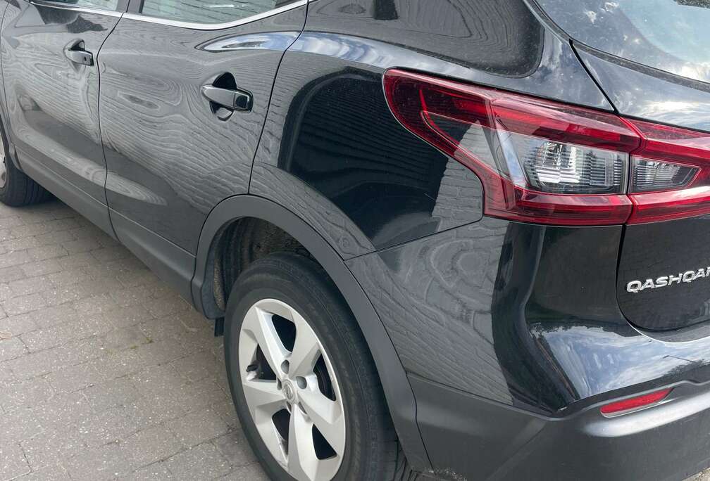 Nissan Qashqai 1.3 DIG-T Urban Edition