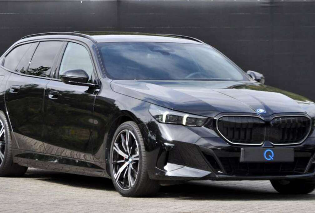 BMW e MPACK PRO HARMAN KARDON HEADUP ICONIC GLOW