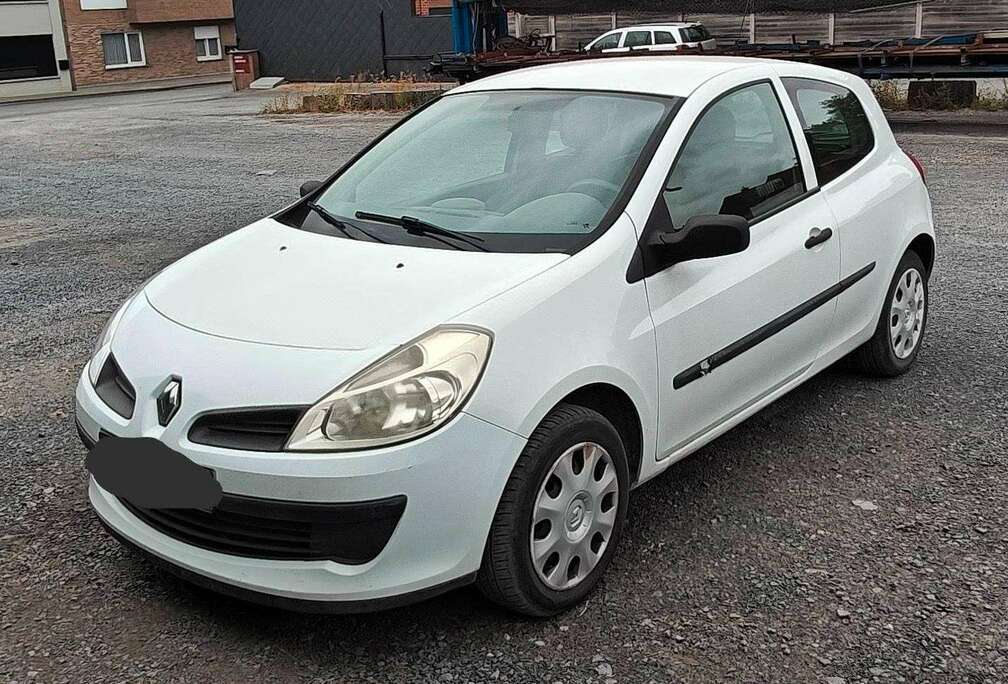 Renault Clio 1.5 dCi Community Black