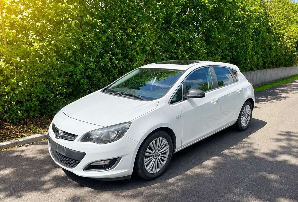 Opel Astra 1.7 CDTi ecoFLEX / Car-play / Clim / Tout ouvrant ...