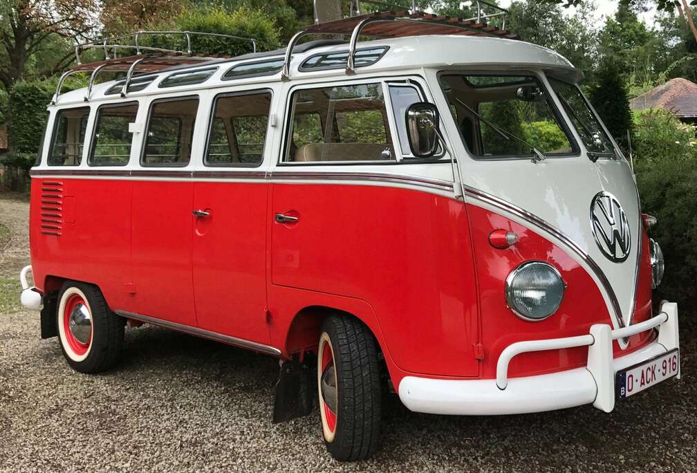 Volkswagen bus