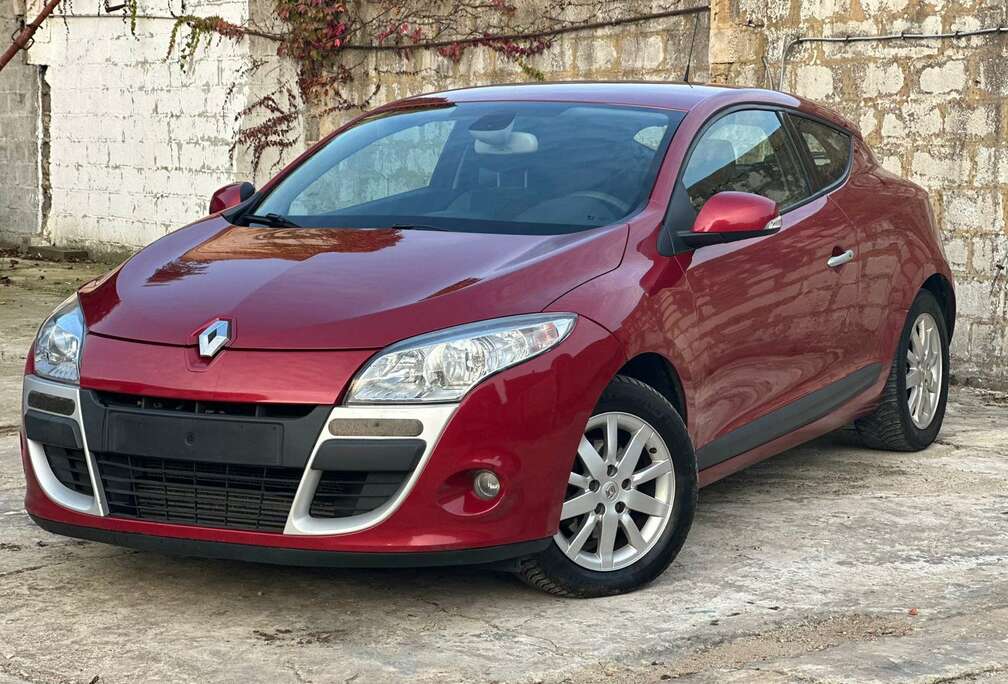 Renault Mégane III Coupé dCi 110 FAP eco2