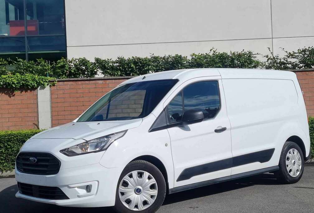 Ford Long châssis - 72.000 km - 13.214 € HTVA