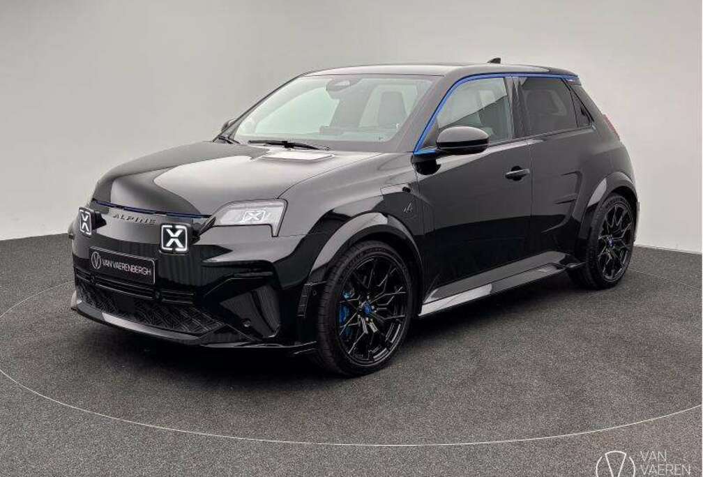 GTS / Premiere Edition / 1 of 1955 / 52 KWh