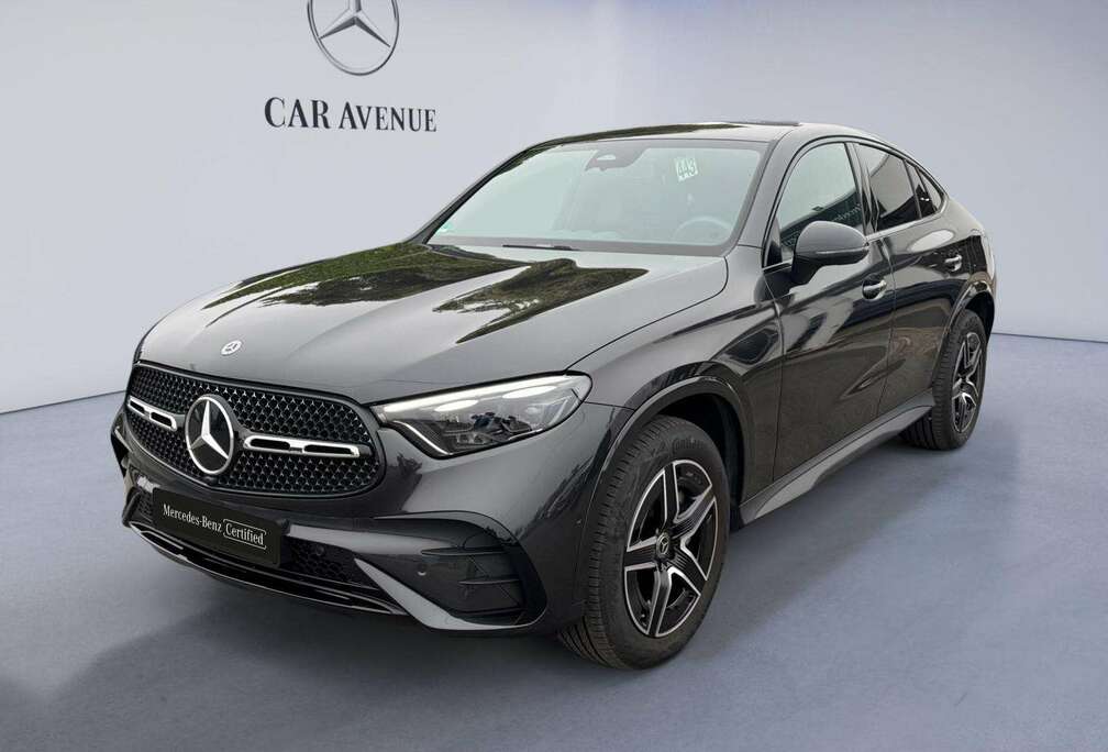 Mercedes-Benz de Coupé 4MATIC AMG Line