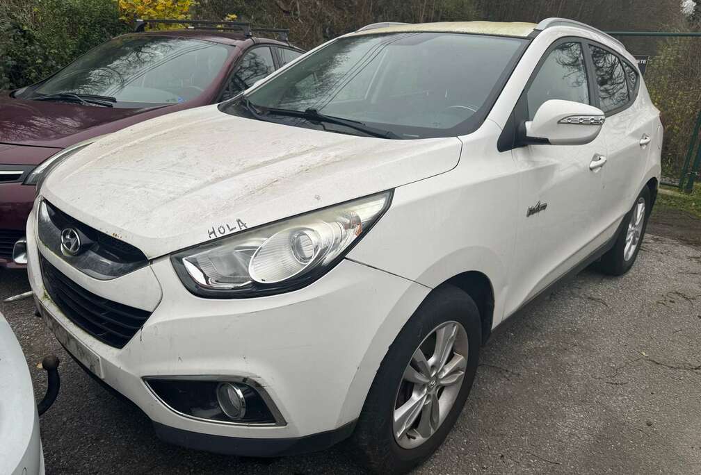 Hyundai 1.7 CRDi 2WD blue Drive