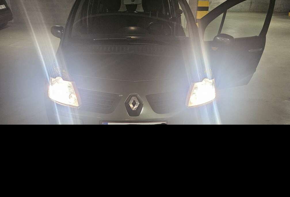 Renault 1.2i 16v Privilège -toit Panoramique ouvrant