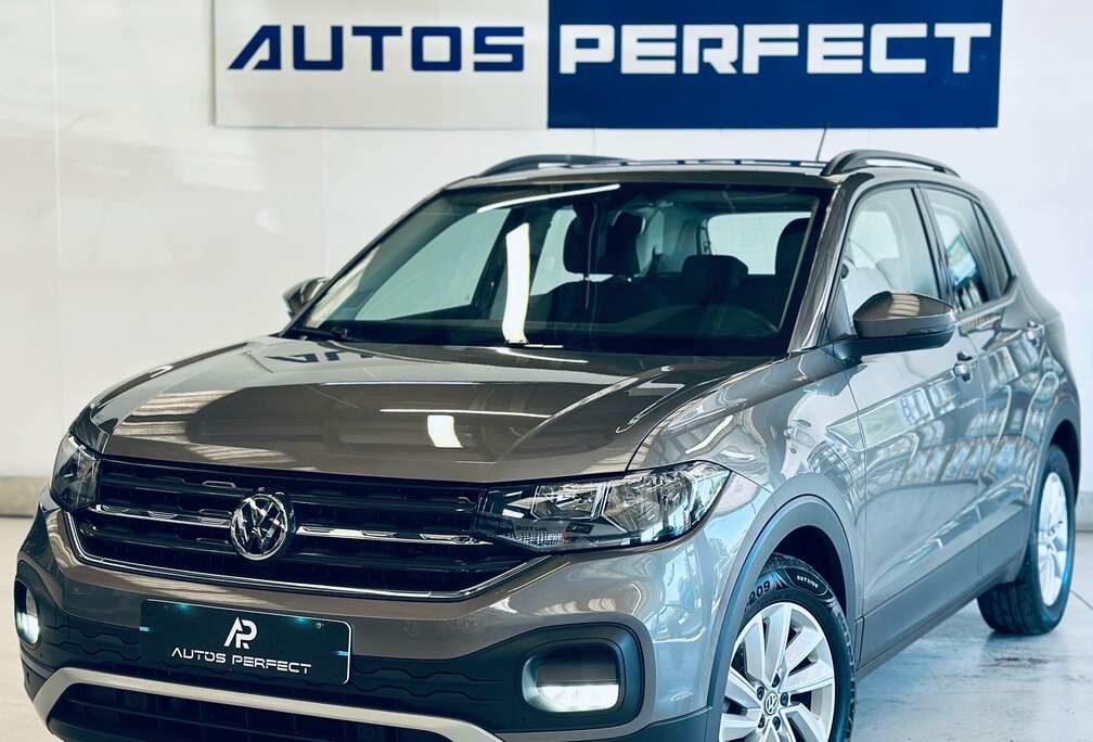 Volkswagen 1.6TDi *40.653KM* BOITE AUTO CAMERA PDC NAVI CLIM BIZONE