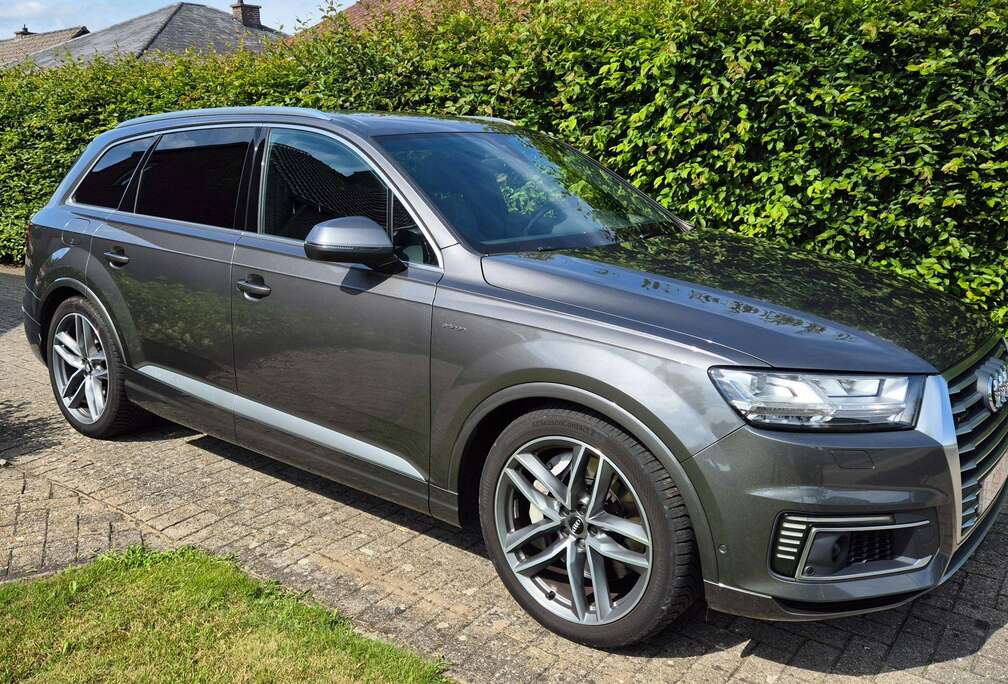 Audi Q7 e-tron 3.0 TDi V6 Quattro e-tron Tiptronic (275 kW)
