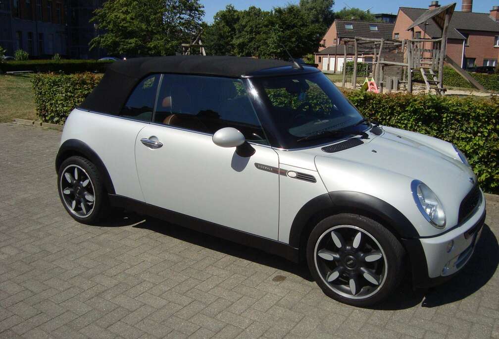 MINI Mini Cabriolet 1.6i 16v Cooper