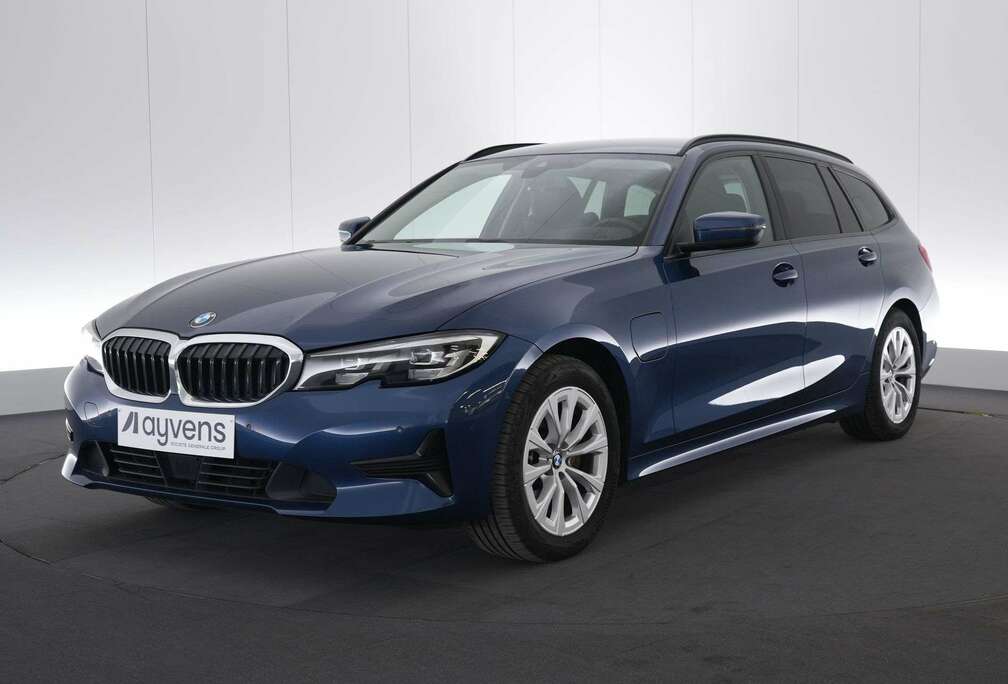 BMW 3 Touring 320e PHEV Business LED GPS PDC CAM Head-