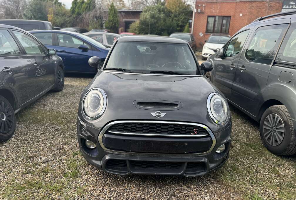 MINI 2.0 D S moteur cassé