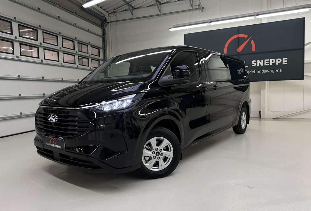 Ford L2 LIMITED MULTI-USE PHEV 5 ZIT/In stock