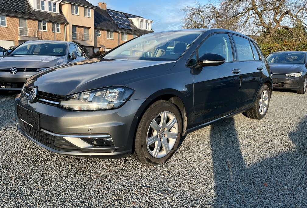 Volkswagen Golf 1.6 TDI SCR IQ.DRIVE