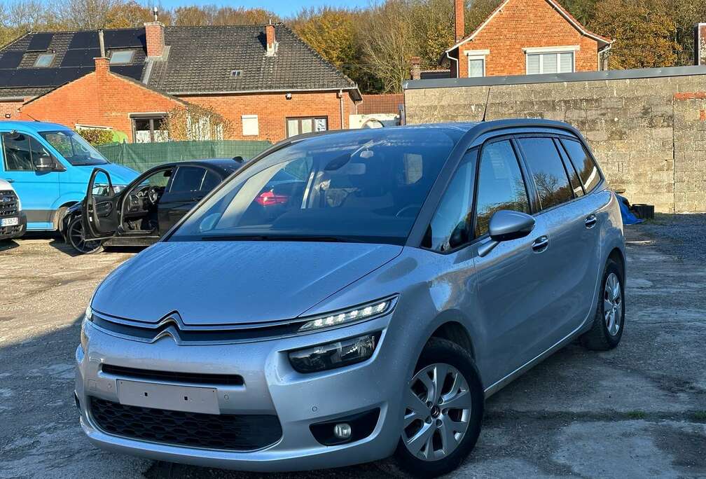 Citroen 1.6 BlueHDi 2017// 171.500km// 7 places// AirCo//